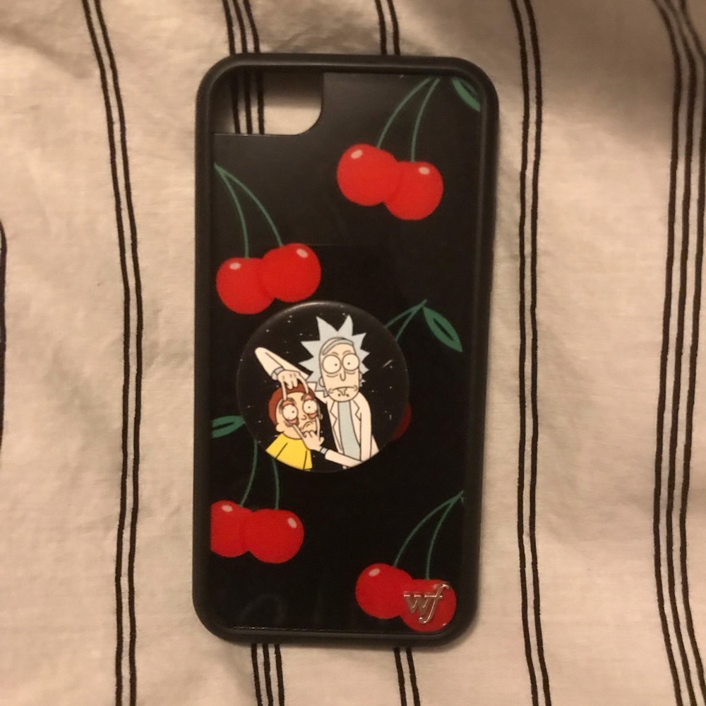 Black Cherry iPhone 6/7/8 Wildflower Case